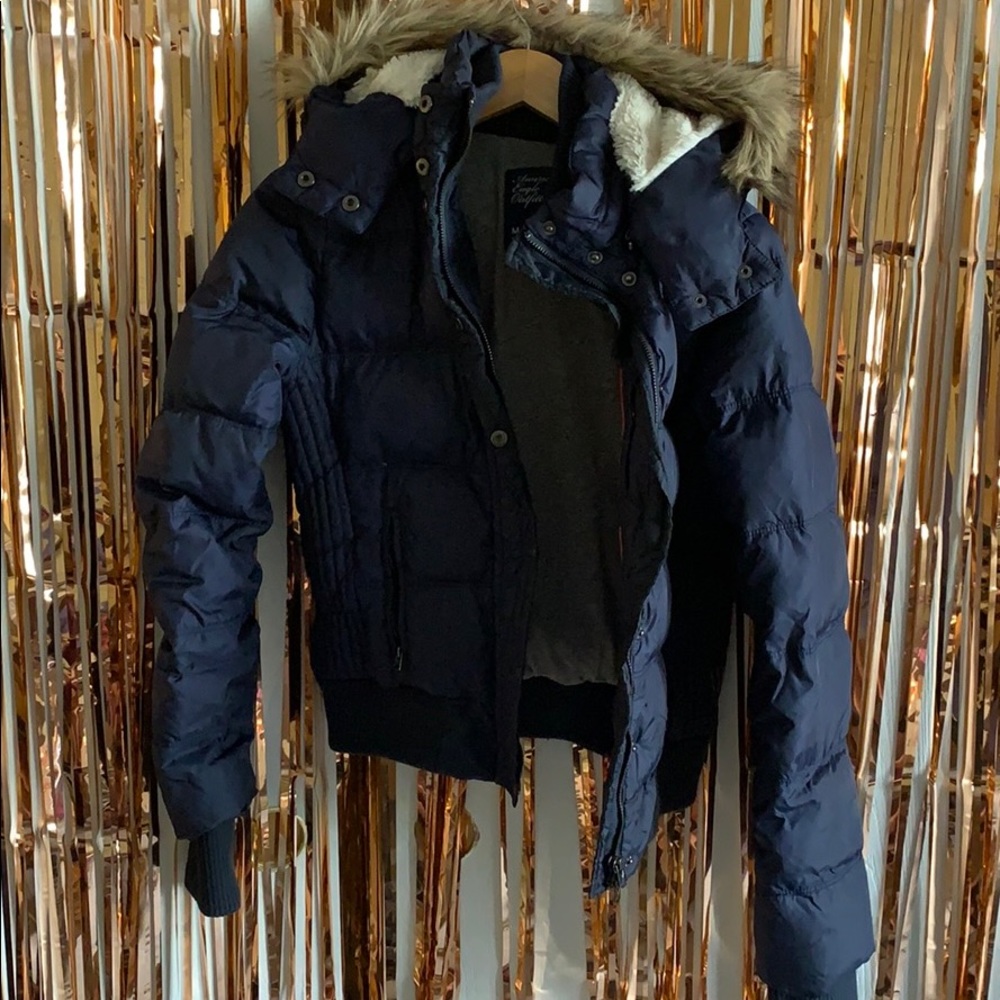 Medium winter coat American eagle